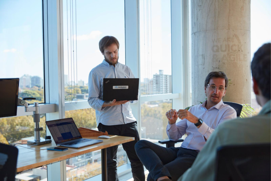 CLOUD MIRATION SPECIALISTS